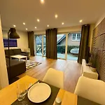 Telmihome Brueggen, Moderne Mit Sonnenterrasse & Glasfaser-wlan