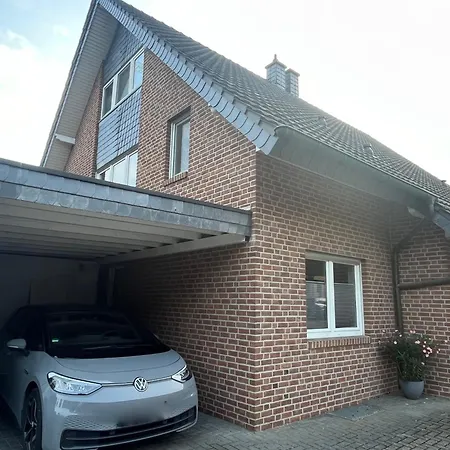 公寓 Telmihome Brueggen, Moderne Mit Sonnenterrasse & Glasfaser-wlan
