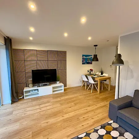 Telmihome Brueggen, Moderne Mit Sonnenterrasse & Glasfaser-wlan *