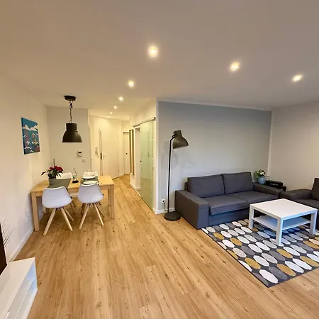 Telmihome Brueggen, Moderne Mit Sonnenterrasse & Glasfaser-wlan * 布吕根