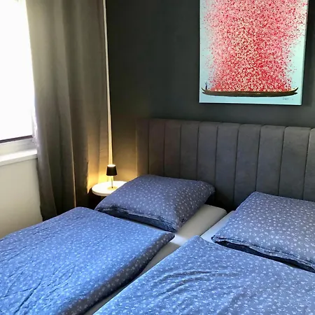 Telmihome Brueggen, Moderne Mit Sonnenterrasse & Glasfaser-wlan Брюгген