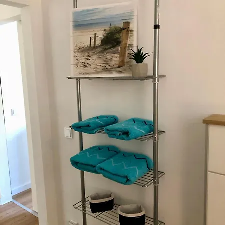 Telmihome Brueggen, Moderne Mit Sonnenterrasse & Glasfaser-wlan Apartman